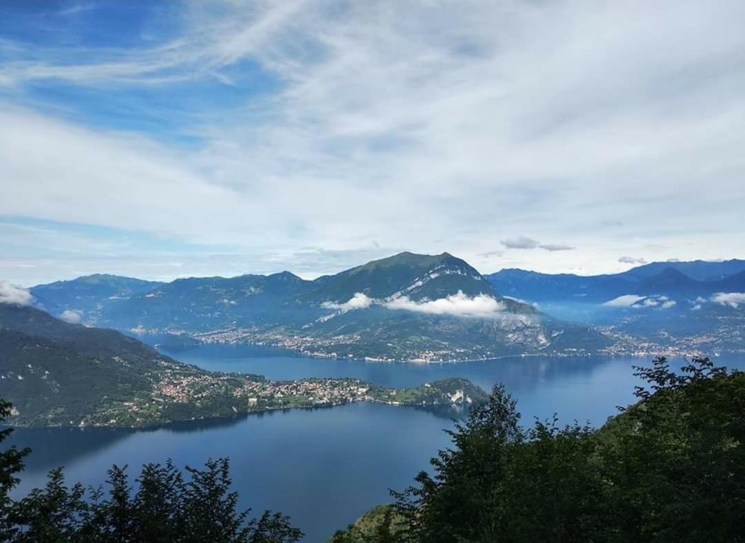 Mansarda Fra Monte E Lago Apartman Esino Lario Kültér fotó